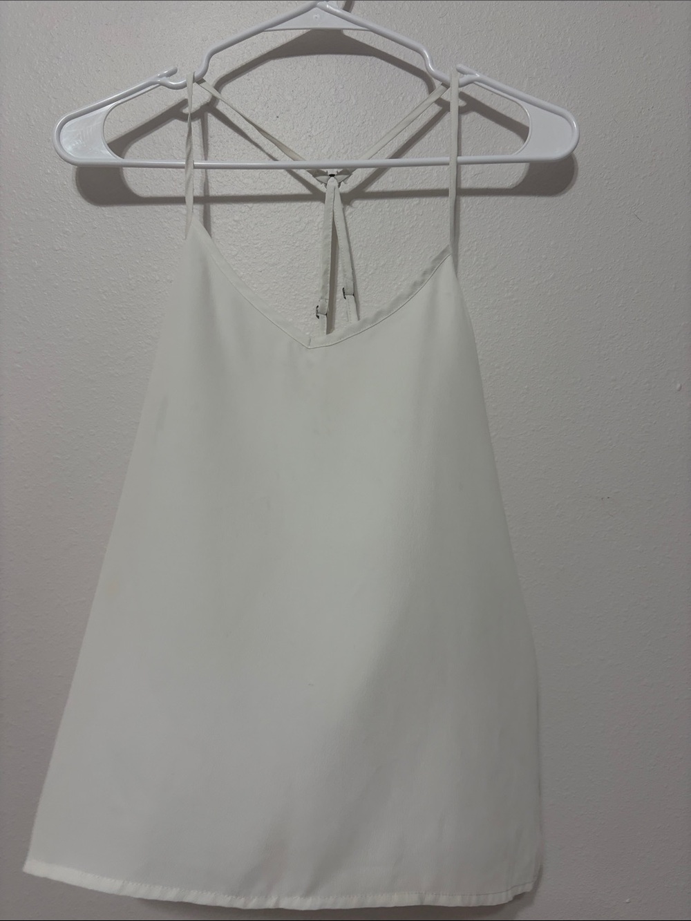 Hollister Cream V-Neck Tie-Back Spaghetti Strap Tank